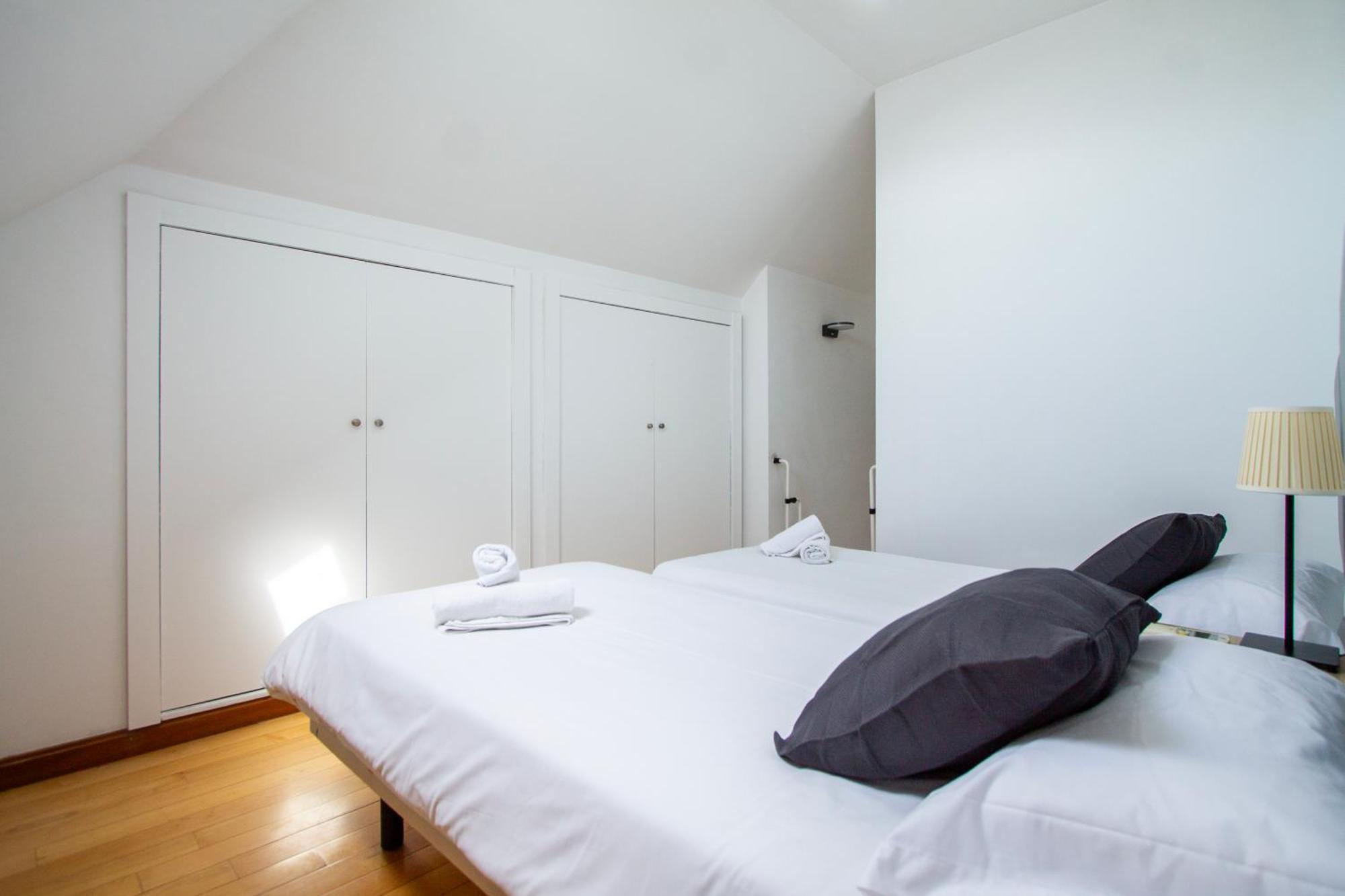 Apartamentos Adelfas Madrid Ngoại thất bức ảnh