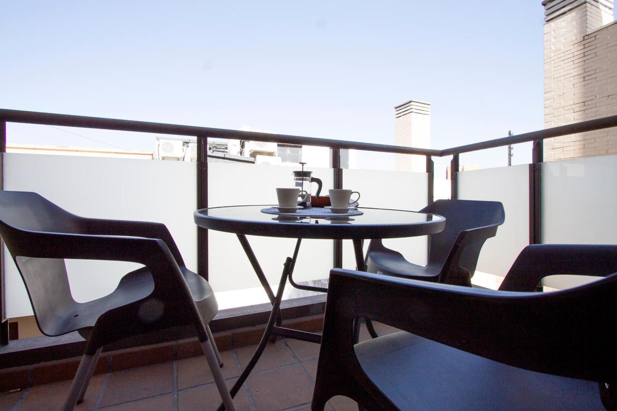 Apartamentos Adelfas Madrid Ngoại thất bức ảnh